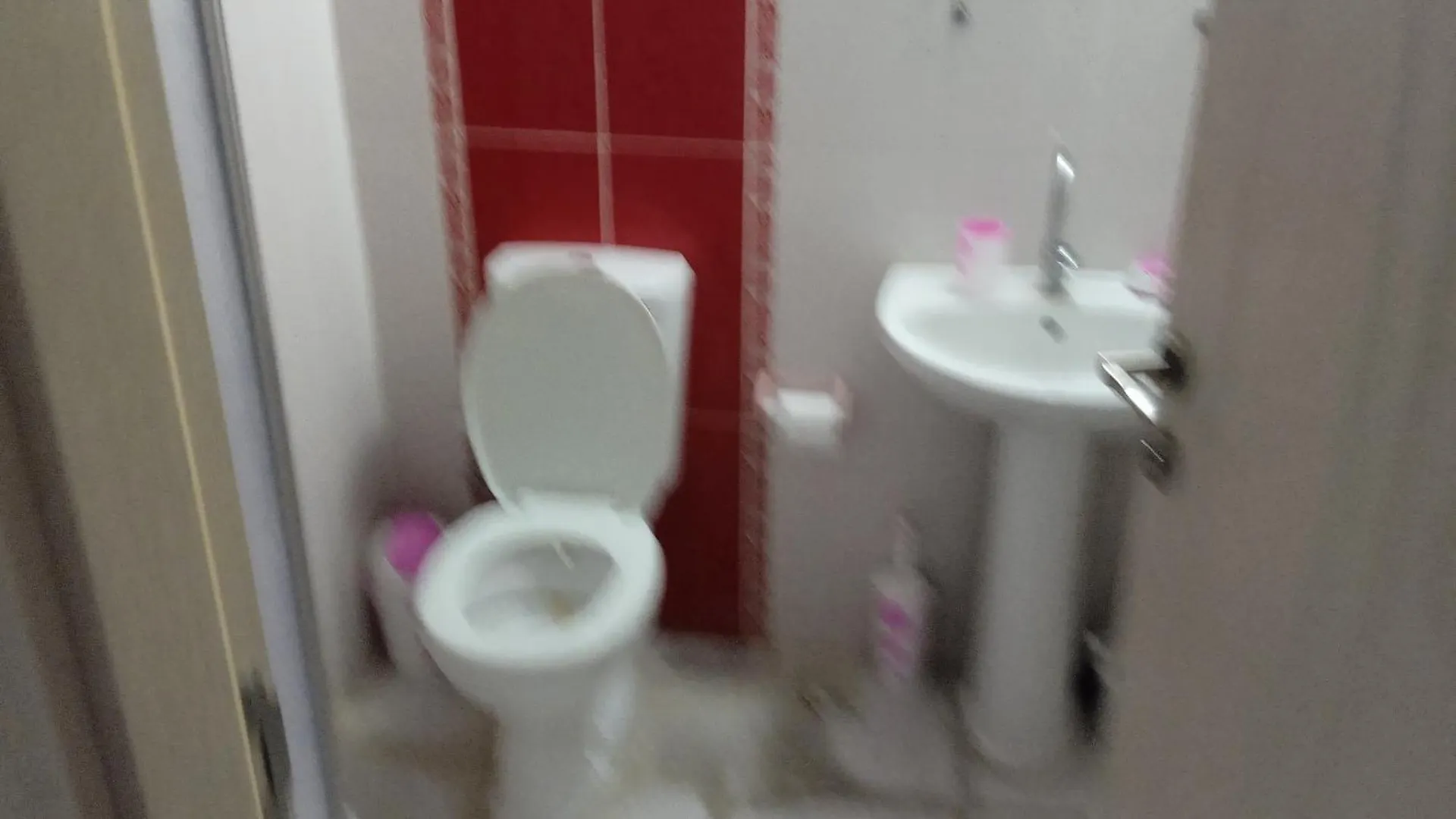 Be My Guest - Homestay Apartments Guest Houses Sleeping Rooms Αττάλεια 0*,  Τουρκία