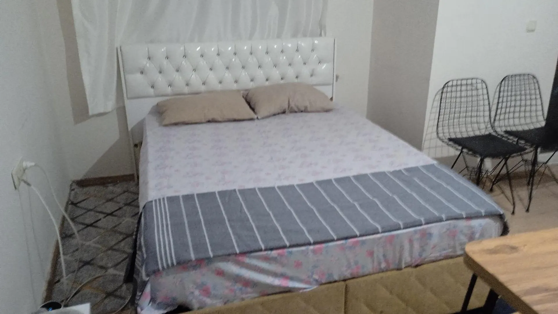 Be My Guest - Homestay Apartments Guest Houses Sleeping Rooms Αττάλεια 0*,  Τουρκία