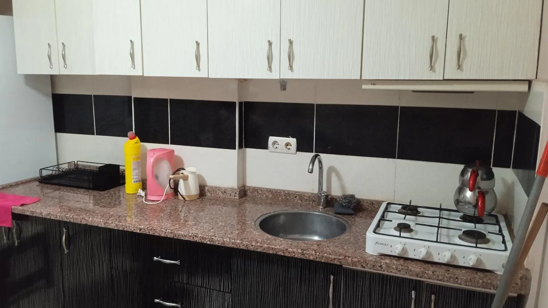 Be My Guest - Homestay Apartments Guest Houses Sleeping Rooms Αττάλεια