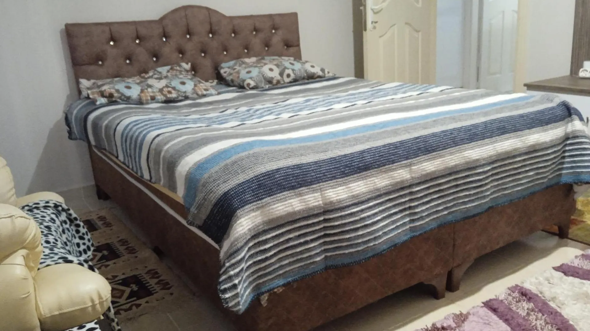 Be My Guest - Homestay Apartments Guest Houses Sleeping Rooms Αττάλεια