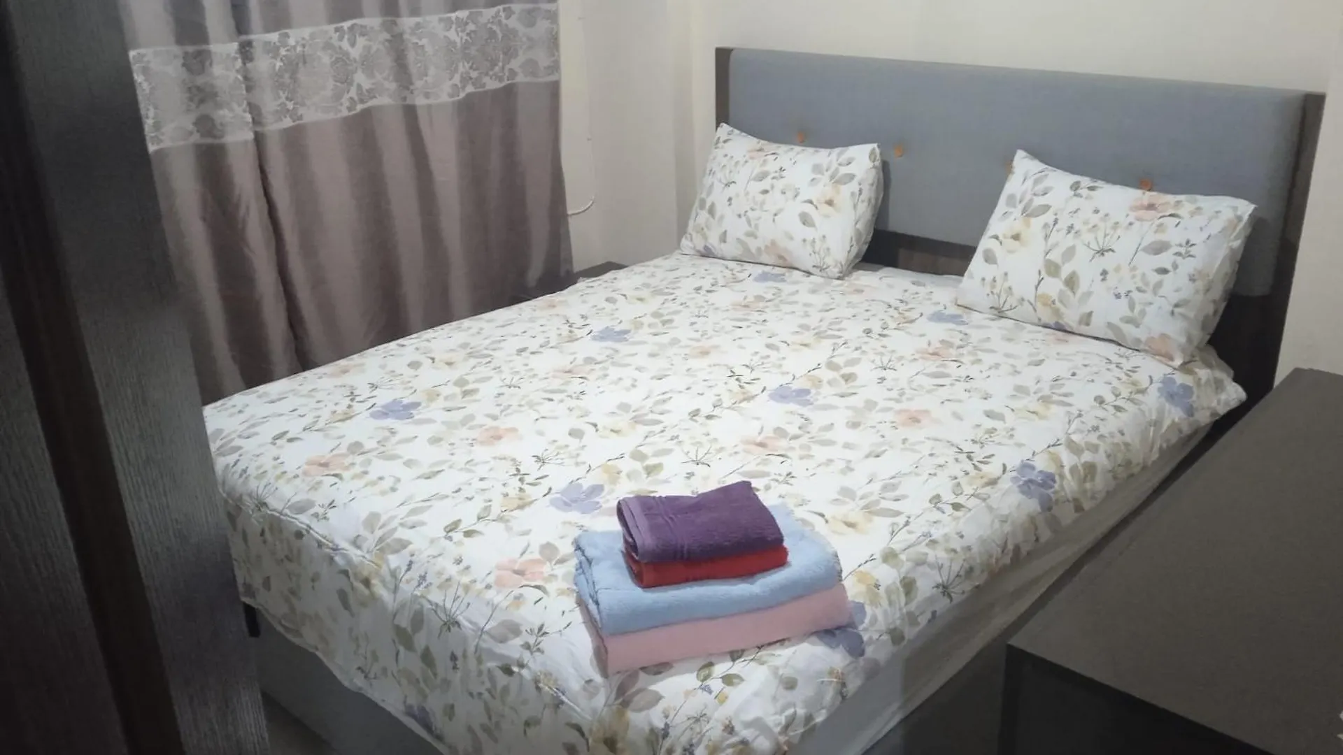 Be My Guest - Homestay Apartments Guest Houses Sleeping Rooms Αττάλεια 0*,